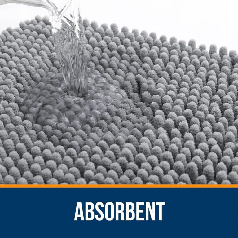 Chenille Bath Mat – Soft, Absorbent, Non-Slip